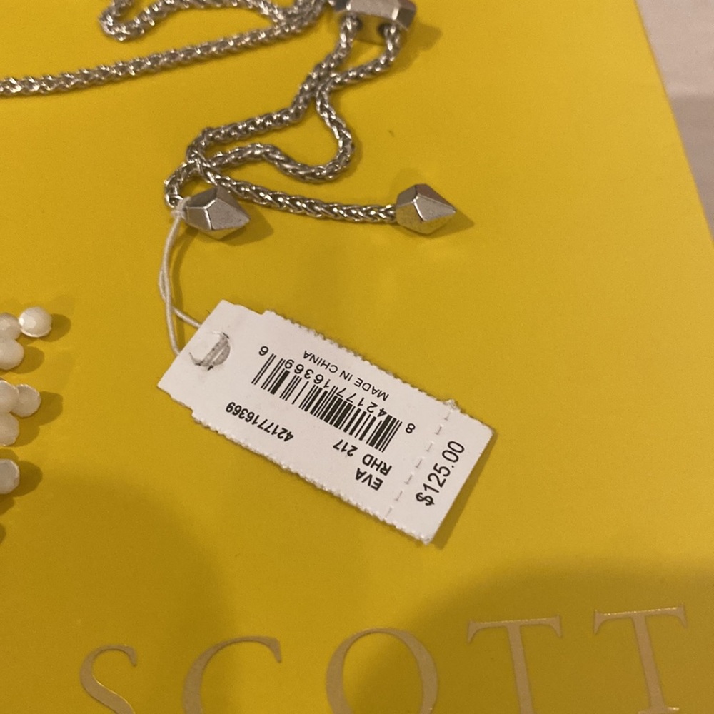 Kendra Scott Eva Long Necklace - Picture 4 of 8